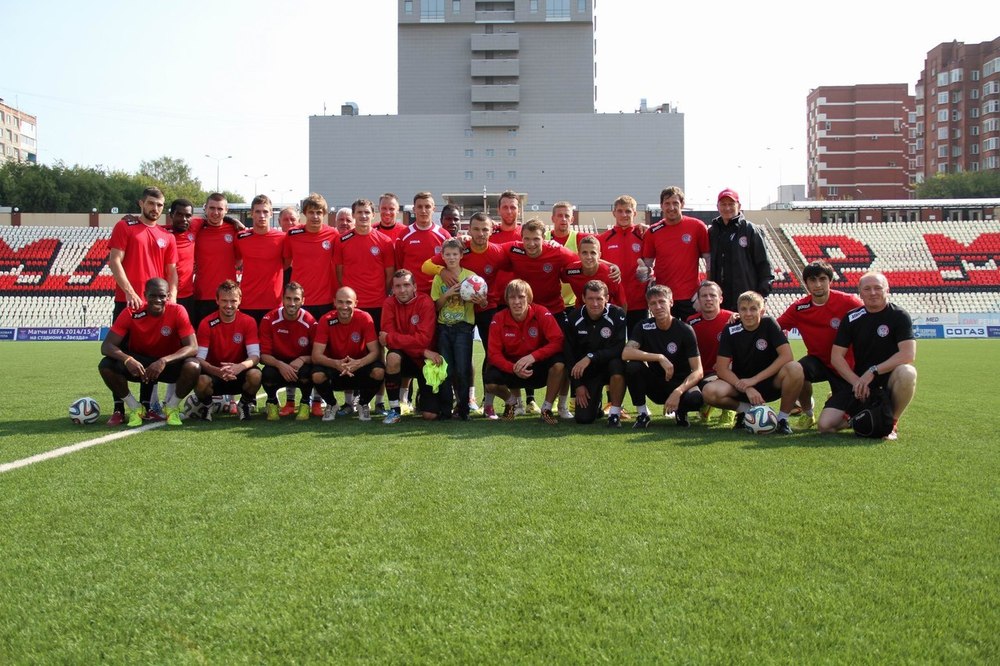 Амкар и Владик